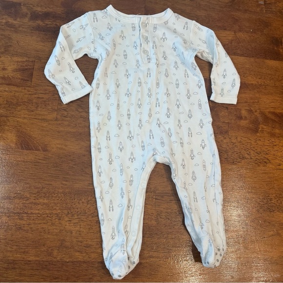 Feather baby white gray rocket one piece size 6-9 months 100% Pima cotton - Picture 1 of 6